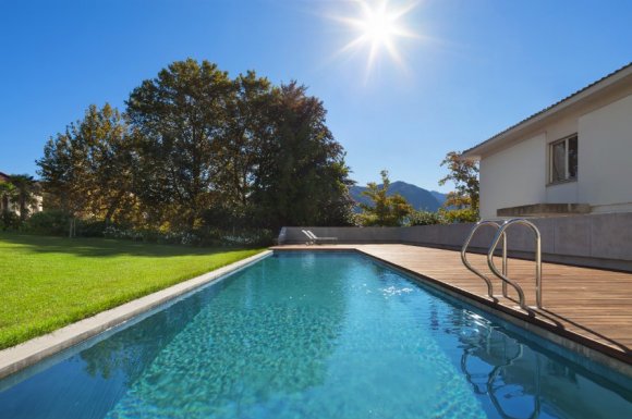 Quelle pompe à chaleur choisir pour la piscine ?